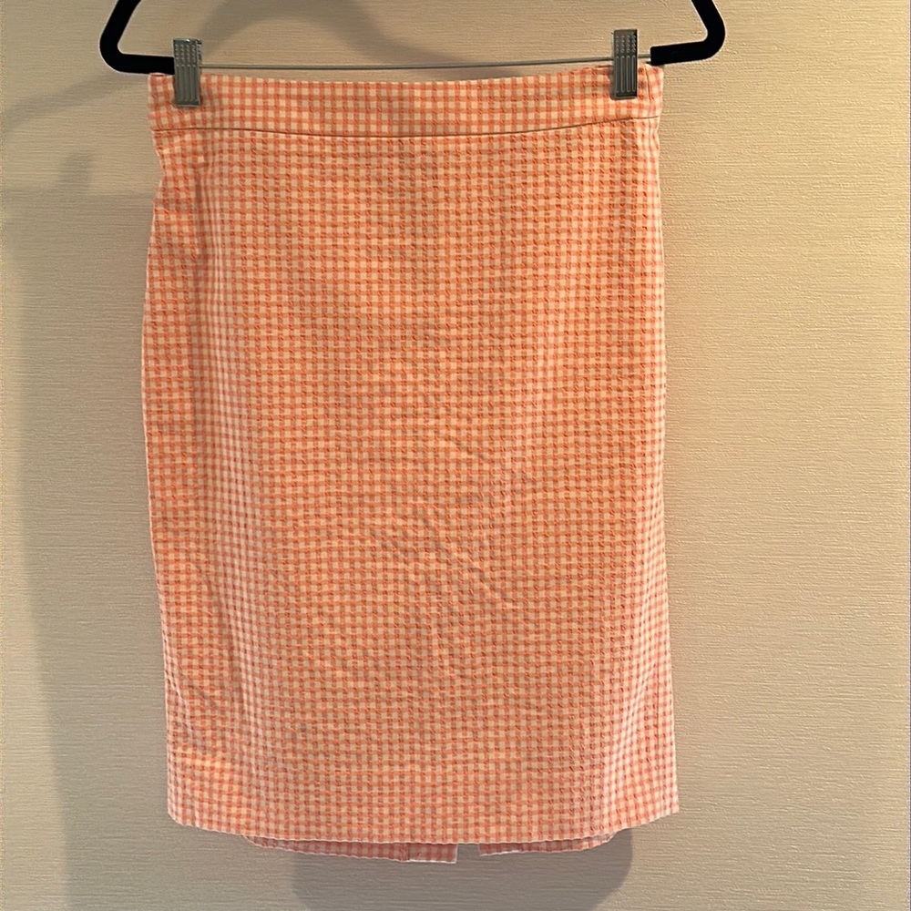 J Crew No. 2 Pencil Skirt in Pink Seersucker | Size 2 | Like New